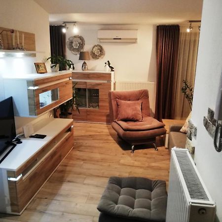 Galeria Stastie Apartment Senec Exterior photo