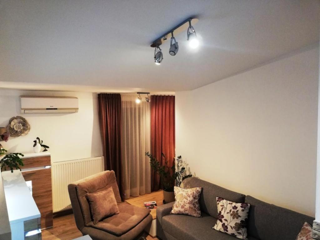 Galeria Stastie Apartment Senec Exterior photo