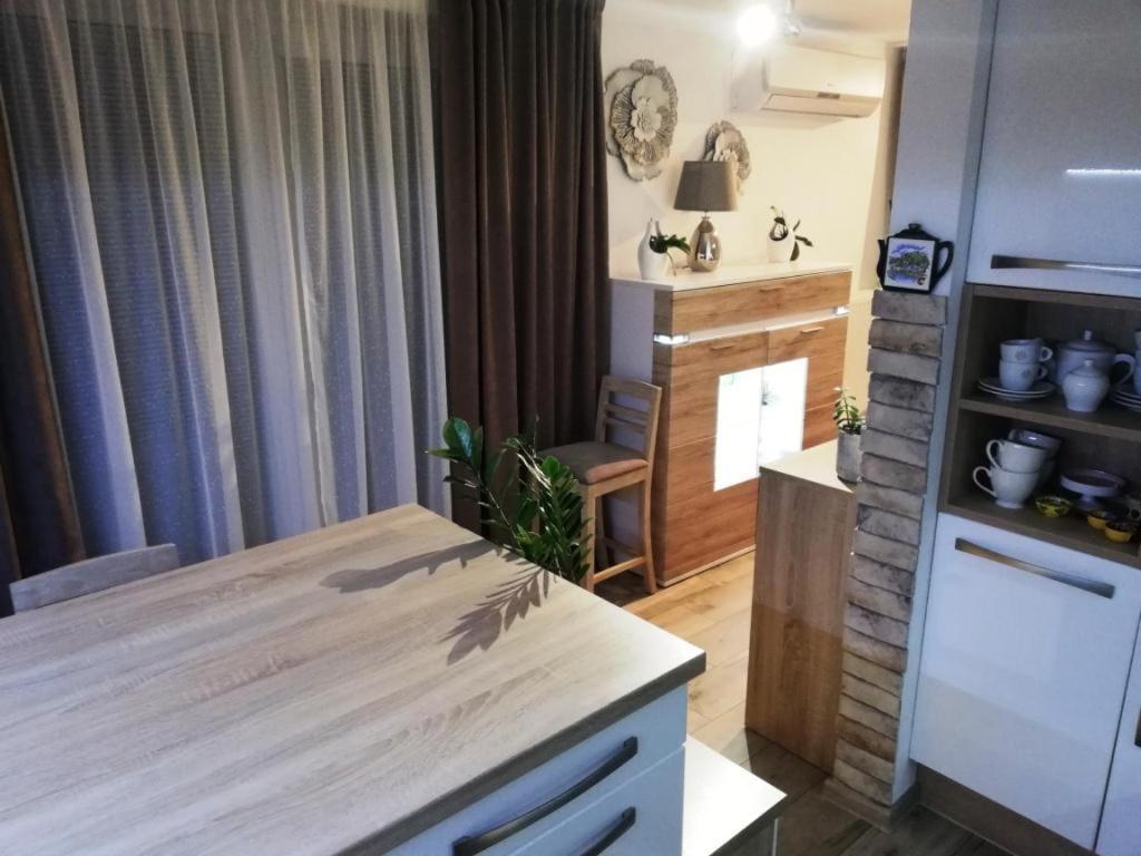 Galeria Stastie Apartment Senec Exterior photo
